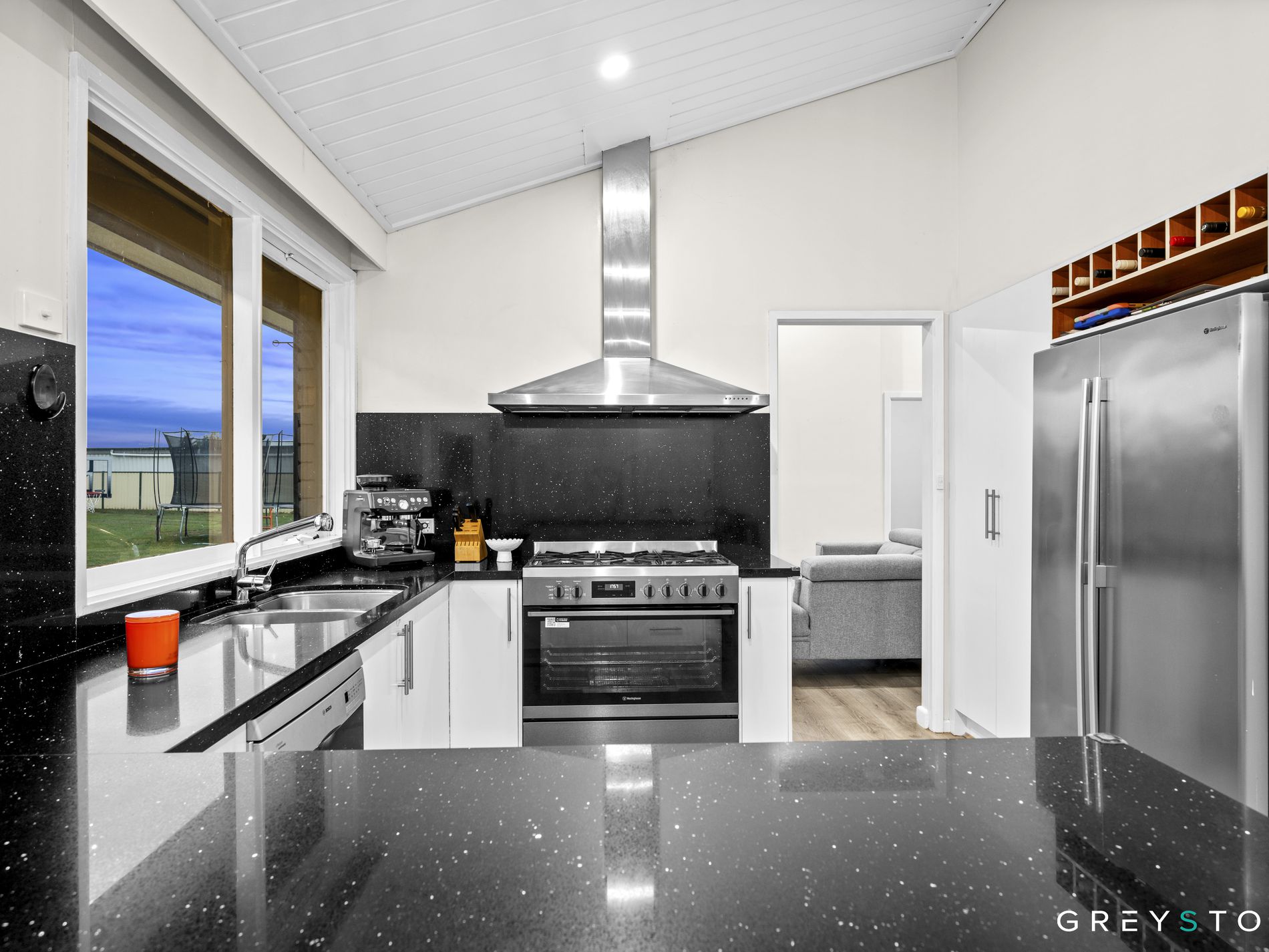 2-4 Outlook Ride, Kurunjang