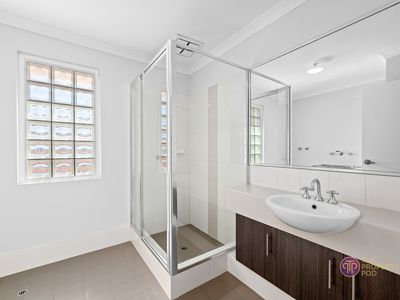 4 / 74 Eastdene Circle, Nollamara