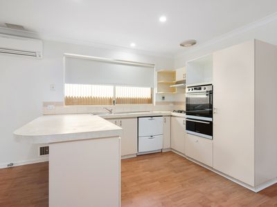 7A Tindals Crescent, Hannans