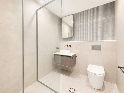 2Bed / 28 Mindarie St, Lane Cove North