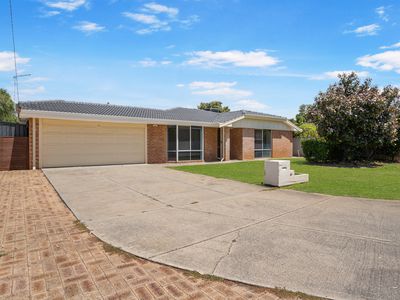 12 Pinedale Way, Safety Bay