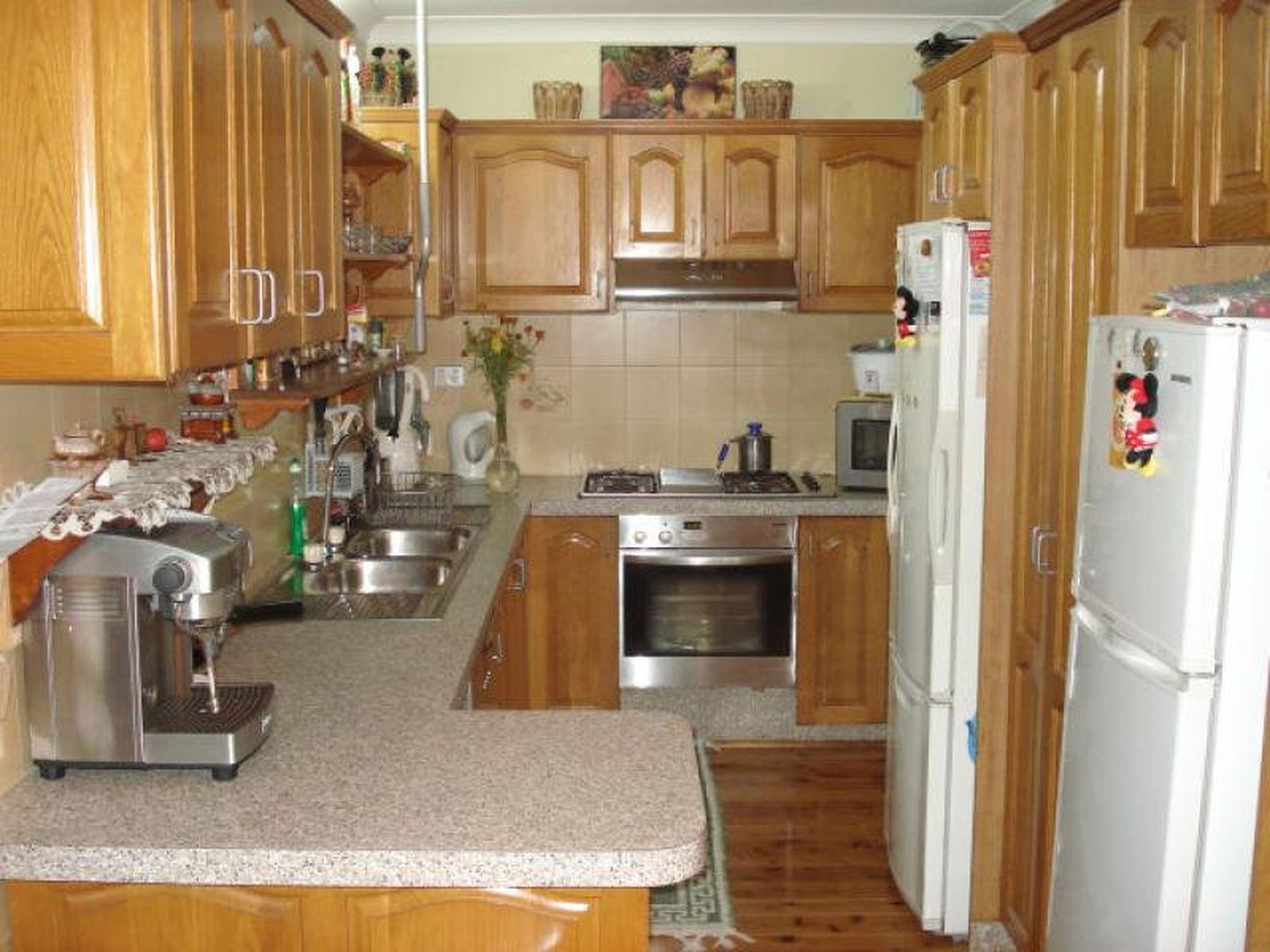 18 Banksia ROAD, Greenacre