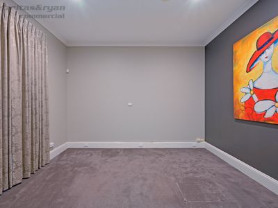 25 Lyall Street, South Perth
