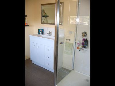 38 SHORTS LANE, Heathcote