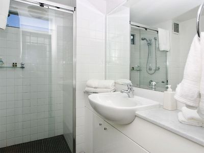 551 / 6 Cowper Wharf Road, Woolloomooloo