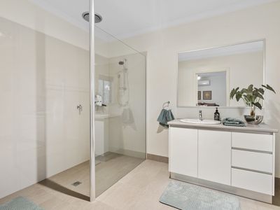 1 Pinewood Lane, Tocumwal