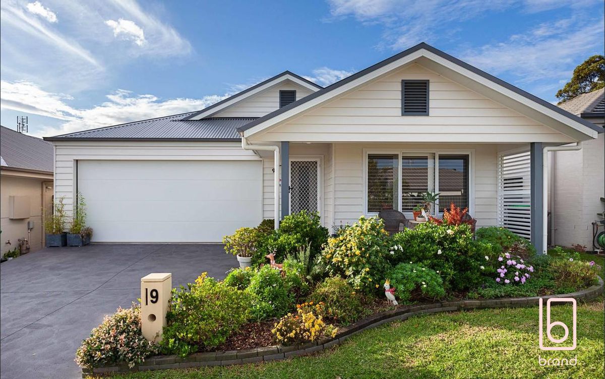 9 Sorrento Way, Hamlyn Terrace