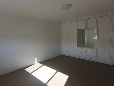 3   100 Head Street, Forster