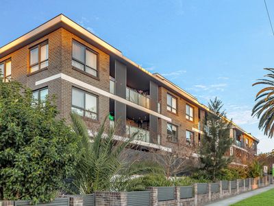 15 / 77 Fifth Avenue, Campsie