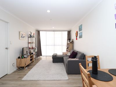 B316 / 176 Broadway, Newmarket