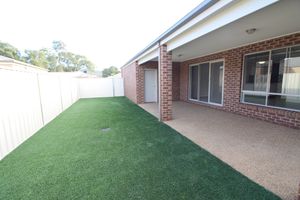 3 Silkyoak Court, East Albury