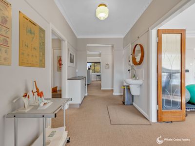 2 Tilba Street, Narooma