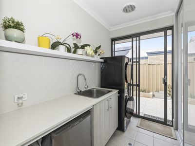 15 Teraglin Vista, Yanchep