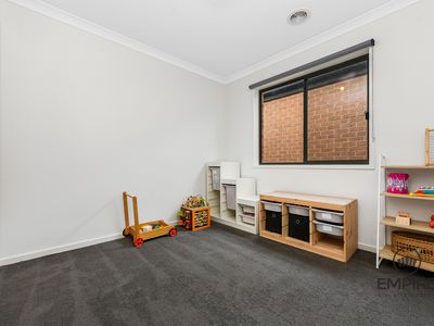 52 Chesney Circuit, Clyde