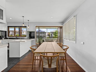 11 Almora Street, Wooloowin