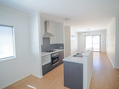 11 Boorthanna Crescent, Newman