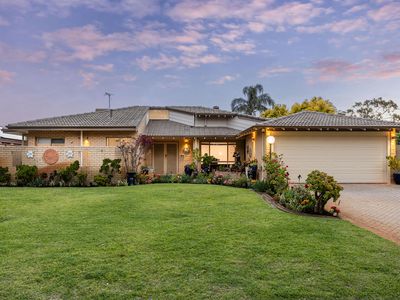 47 Paterson Gardens, Winthrop