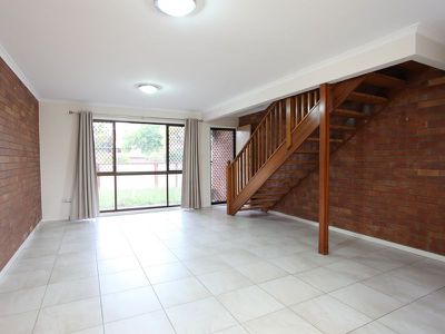 18 / 7 Chamberlain Avenue, Rochedale South