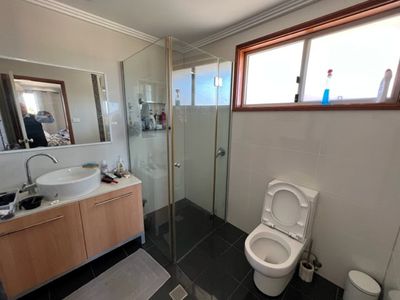 9 Buckley Close, Fairfield West