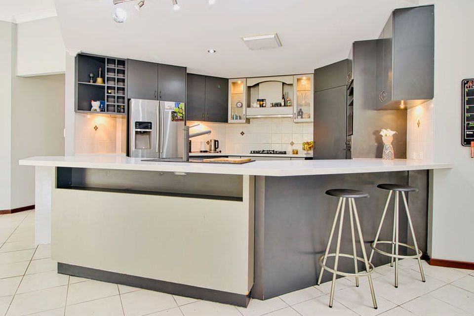 2 Busan Way , Port Kennedy
