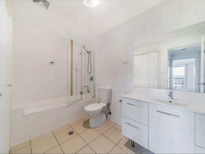 8 / 21 Wiseman Street, Macquarie
