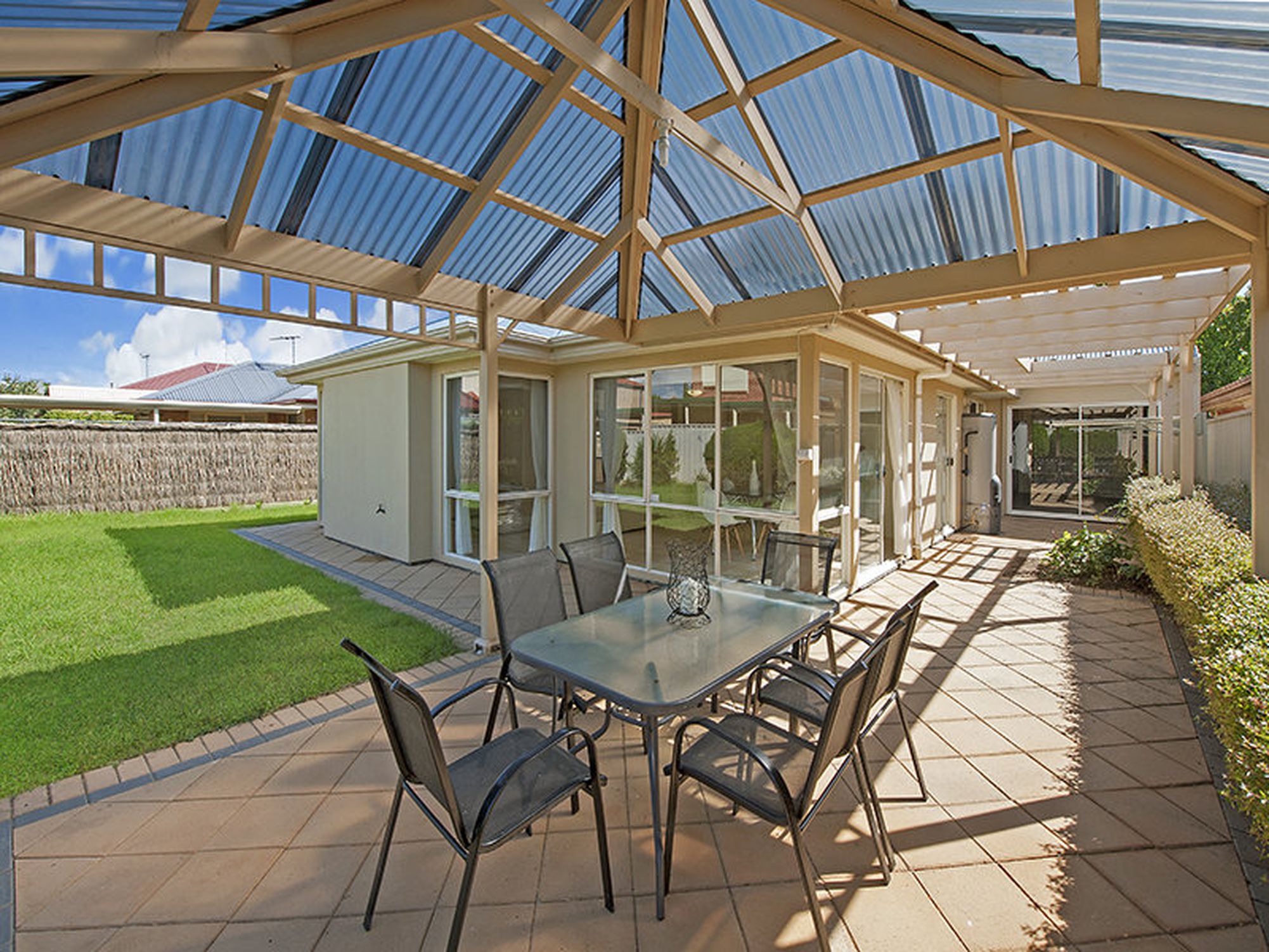 12 Northgate Parade, Northgate