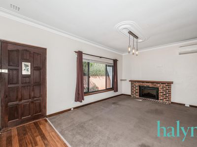 385 Coode Street, Dianella