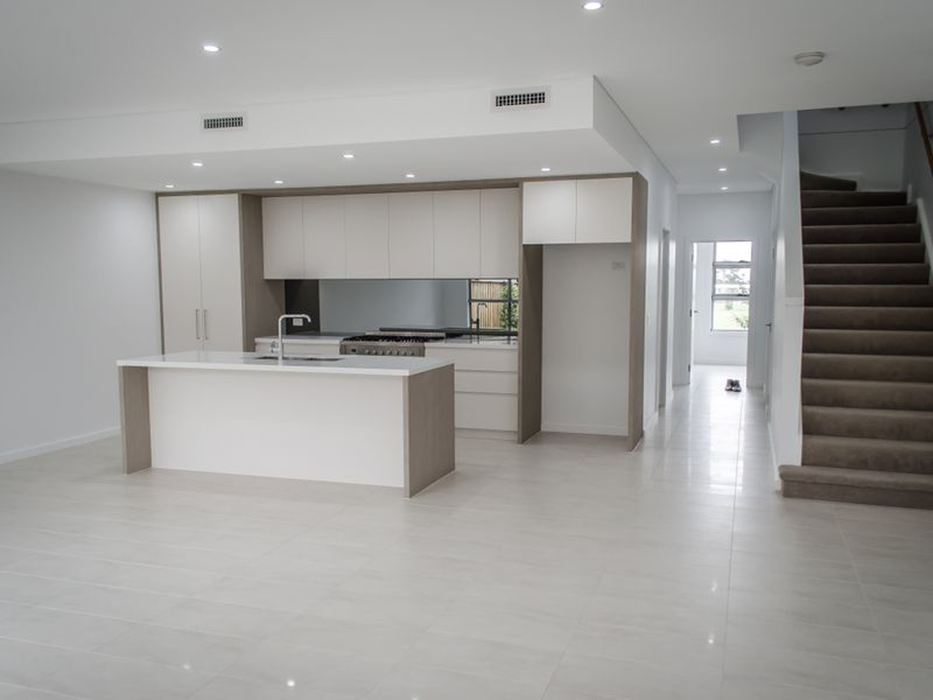 36 Forestwood Drive, GLENMORE PARK