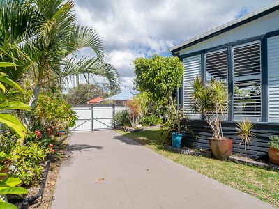 12 Whipbird Court, Urangan