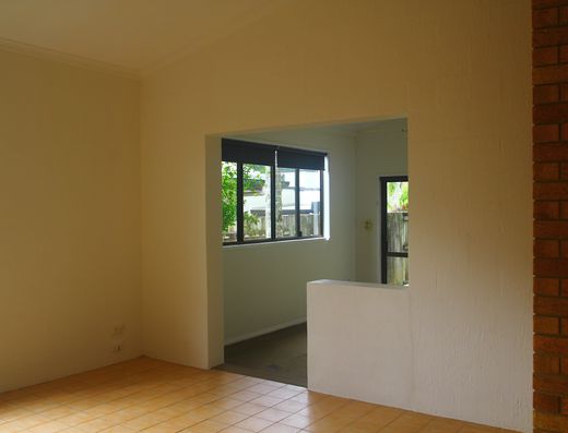 Cute Character Home, Close to Everything image 4
