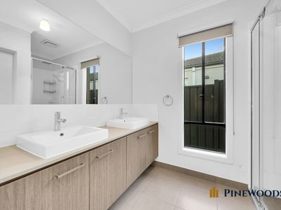 3 Faston Rd, Kalkallo