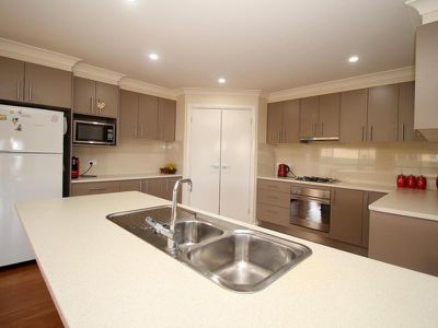 4 Chesterman Close, Windradyne