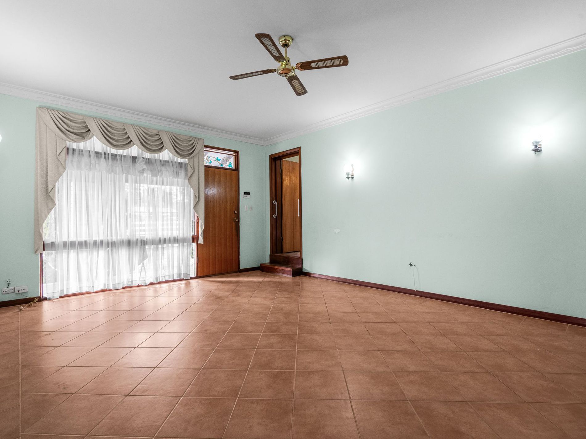 18 Albert Road, Middle Swan
