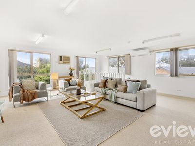 11 Kingston Heights, Frankston