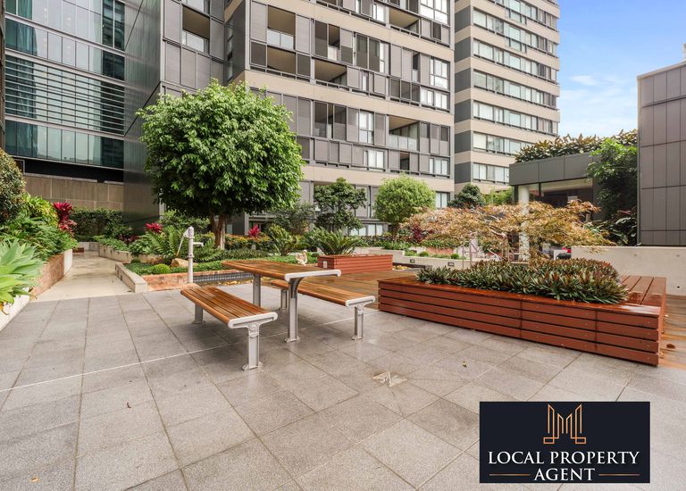 s1101 / 178 Thomas Street, Haymarket