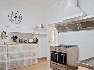 51 South Western Highway, Kirup