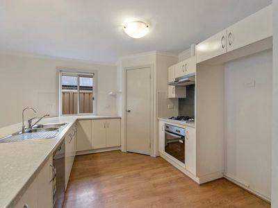 70 Light Avenue, Munno Para