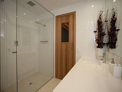 7 The Circus, Burswood
