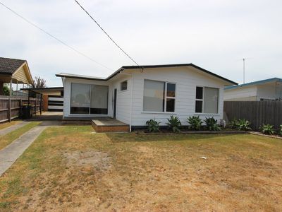 39 Watsons Road, Newcomb