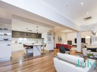 15 Saunders Street, North Beach