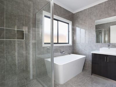 15 Ricotta Road, Manor Lakes