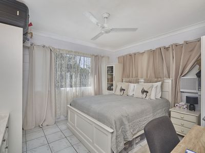 1 / 282 Lake Street, Cairns North