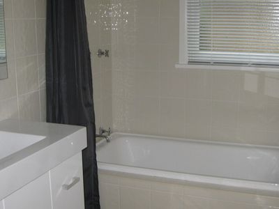 94A Old Lake Entrance Road, Oak Flats