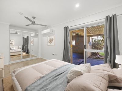 8 Allamanda Crescent, Annandale