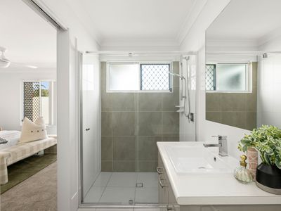 13 Brock Drive, Springfield Lakes