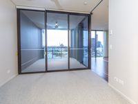 71502 / 25 Mollison Street, West End