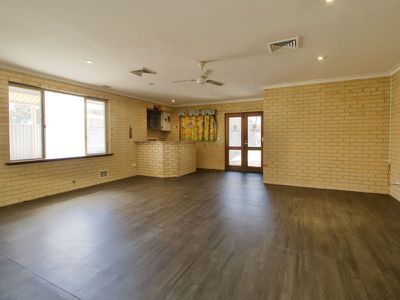 19 Hokin Street , Waikiki