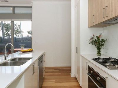A/260 Warwick Road, Duncraig