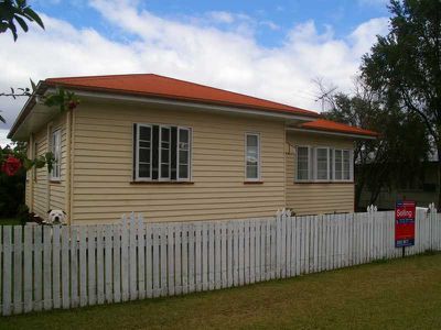 9 Canning Street, North Ipswich