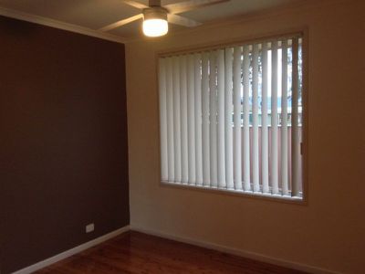 4 Ironbark Avenue, Albion Park Rail